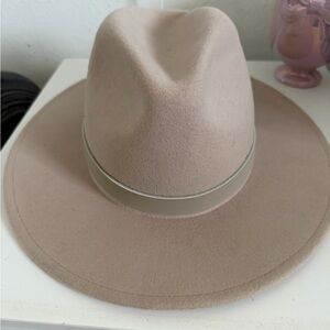 Gigipip SHILOH  Beige Wide-Brim Hat(discontinued)